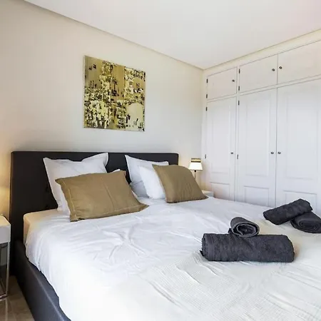 Apartment De Standing En Golf Garden Miraflores Mijas